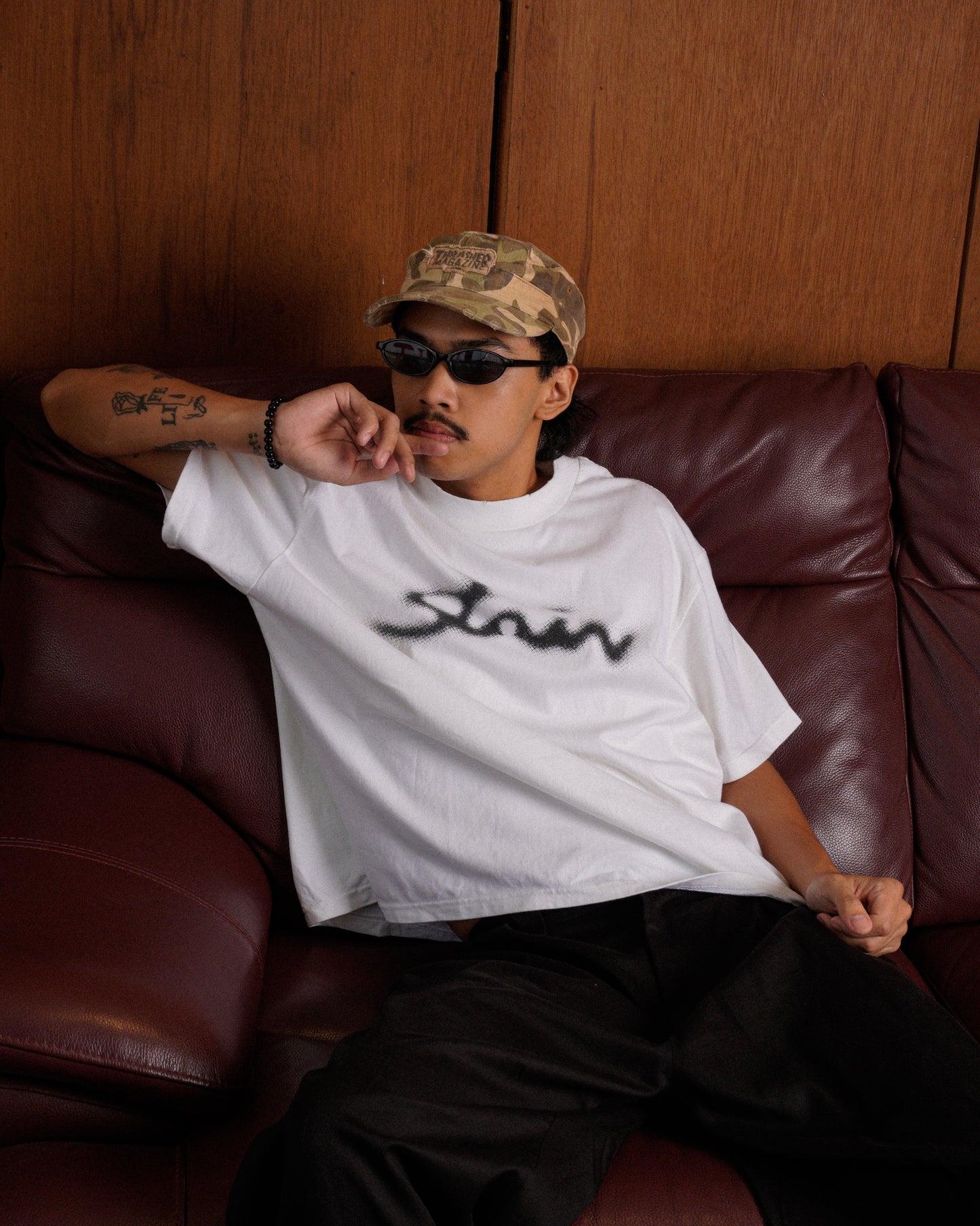 EVERYDAY TEE - DIRTY WHITE